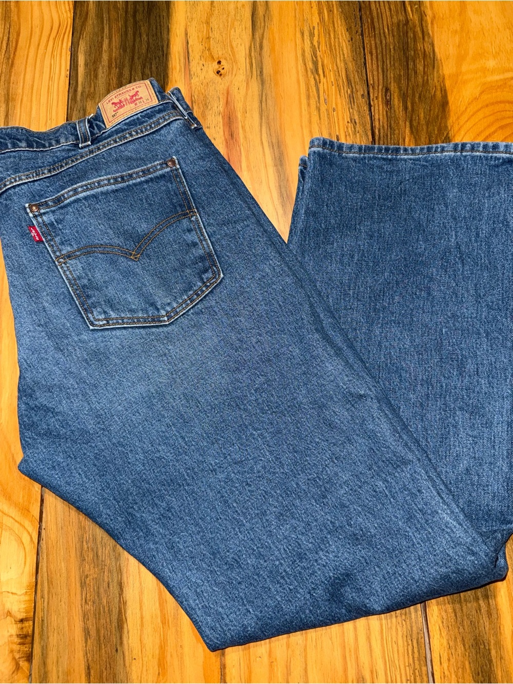 Levi's 557 Men's Dark Blue Straight Leg Jeans